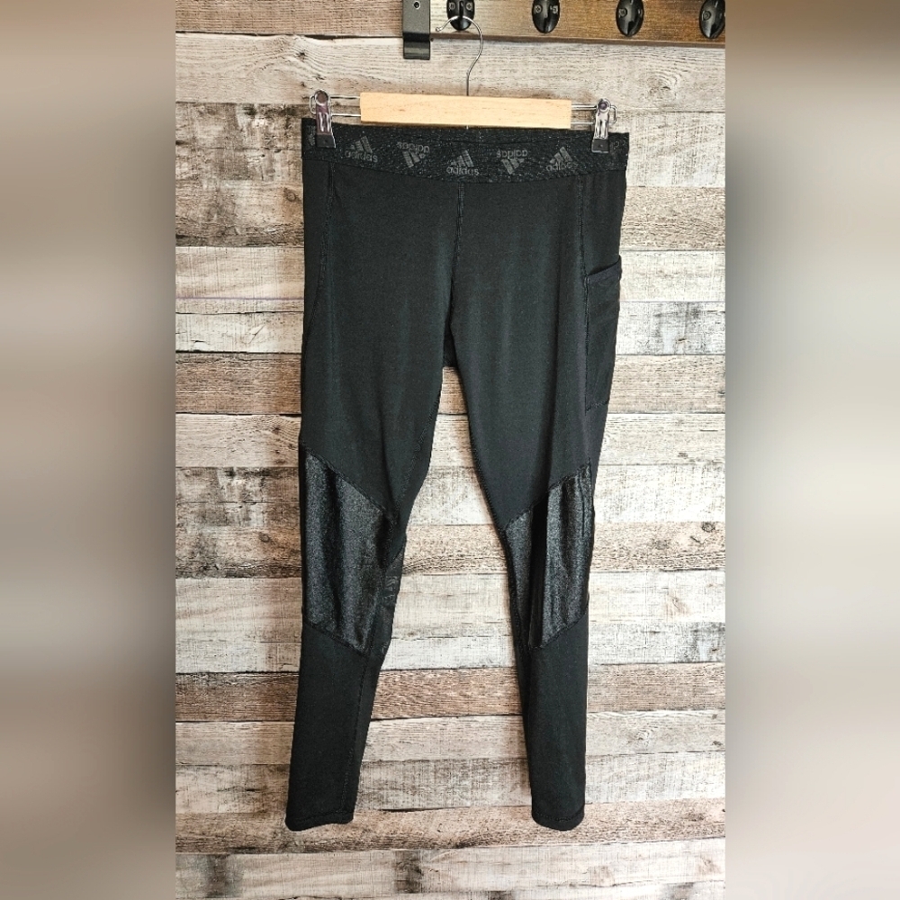ADIDAS Leggings Size Medium With Sheer Leg Panel